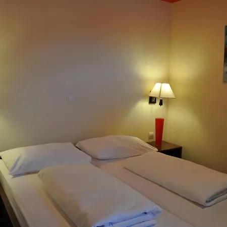 Carpymore Hotel